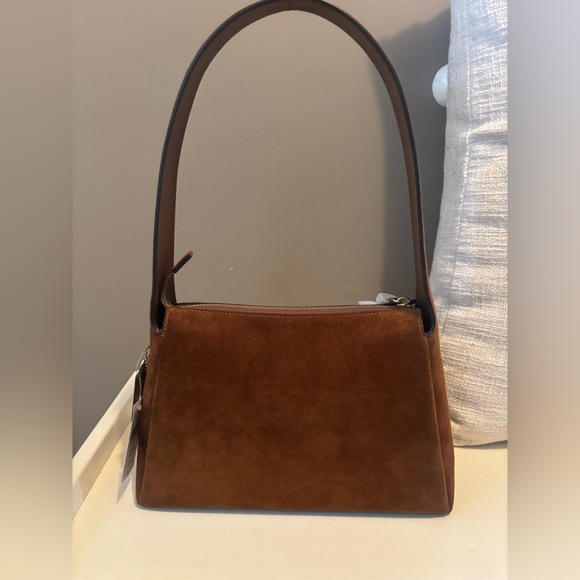 Coach Suede Lola Shoulder Bag
BRAND NEW - Picture 9 of 10